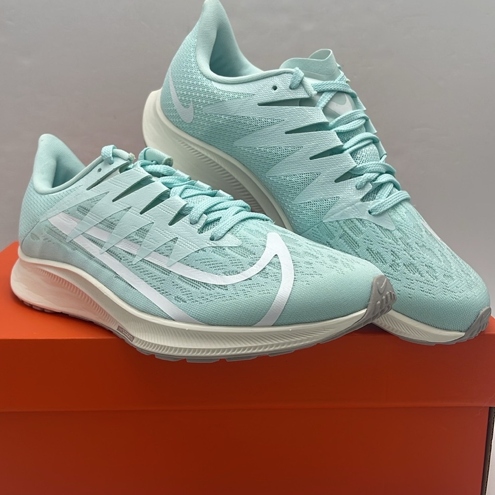 Nike WMNS NIKE ZOOM RIVAL FLY Sneakers 
TEAL TINT/WHITE-GHOST AQUA
CD7287 300 - Picture 4 of 16